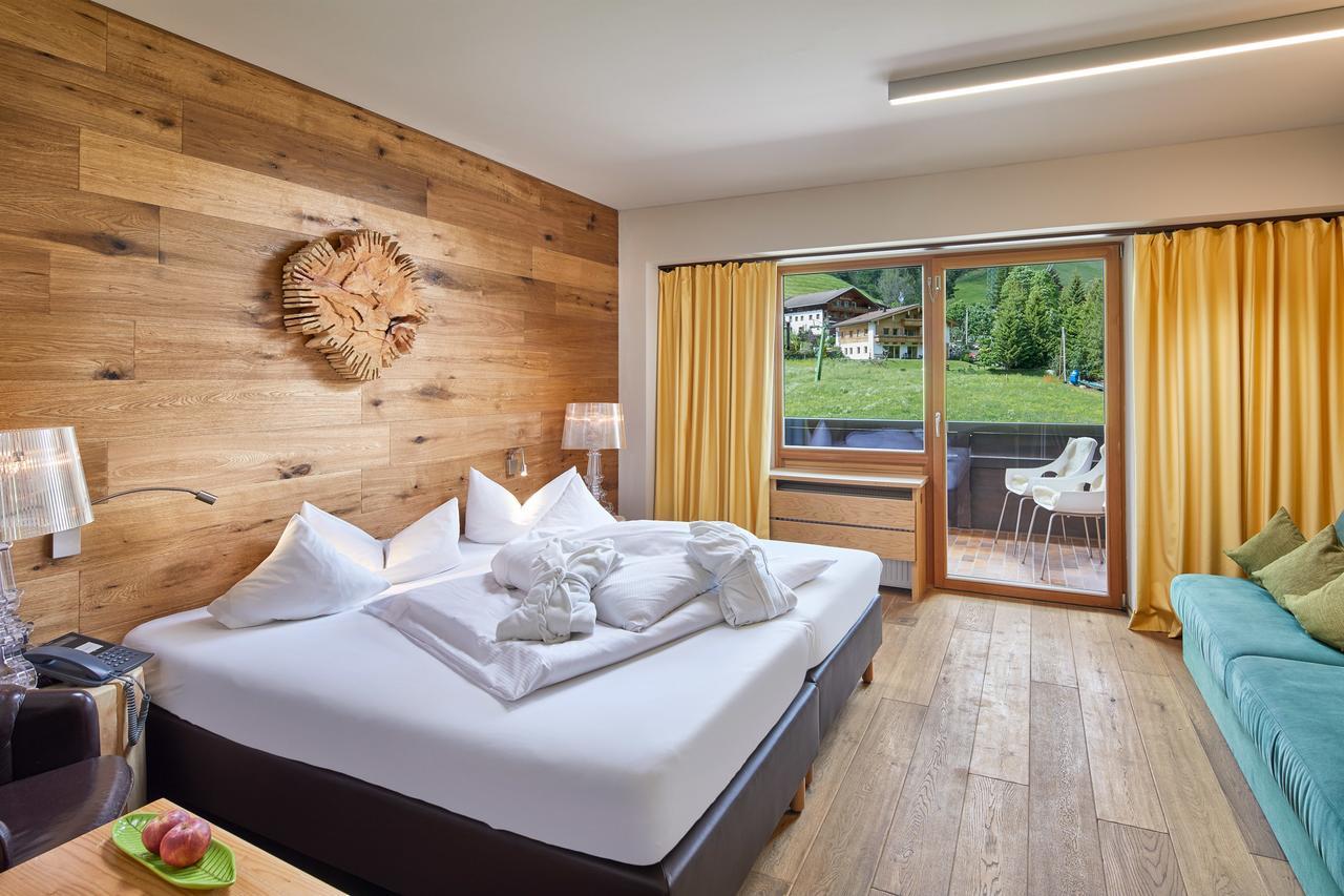 Almhof Family Und Wellness Resort Герлос Екстер'єр фото